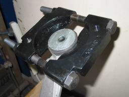 TN_Bushings_Removal-01.JPG