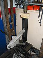 TN_Bushings_Removal-02.JPG
